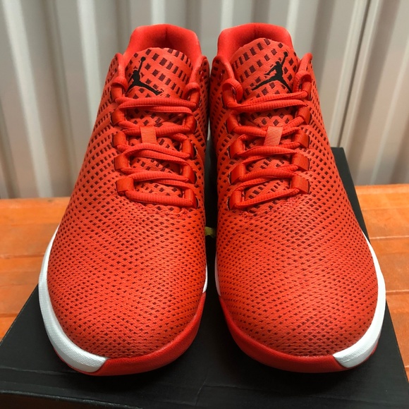 Nike Air Jordan B. Fly - Men's Basketball Shoes - Picture 5 of 7